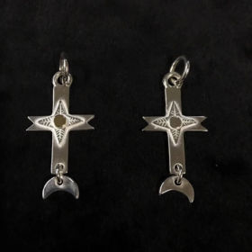 Peyote cross ¥22,000<br>
<br>
with 24k ¥26,400